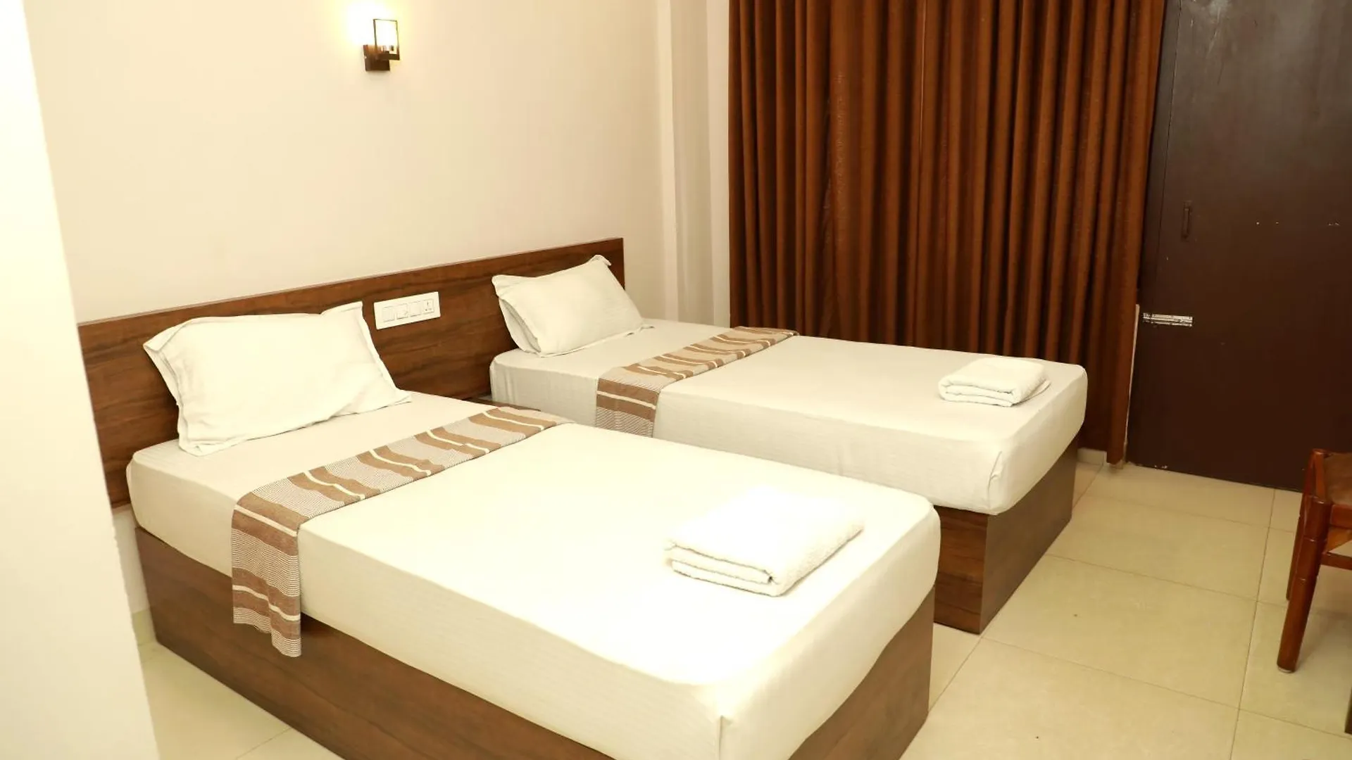 Plaza Tourist Home Kannur