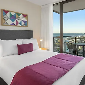 **** Aparthotel Avani Broadbeach Residences Australia